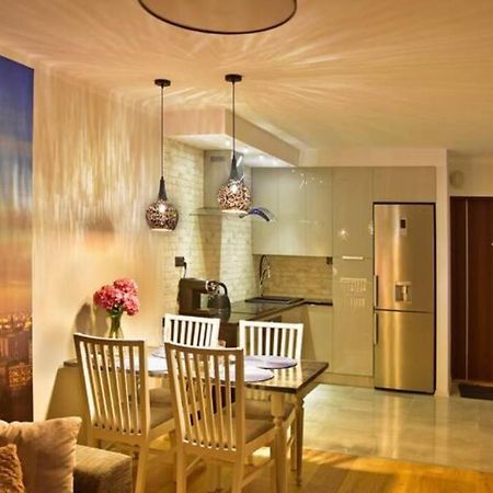 City Center-Comfortable And Stylish Apartment- P2 Varsovia Exterior foto